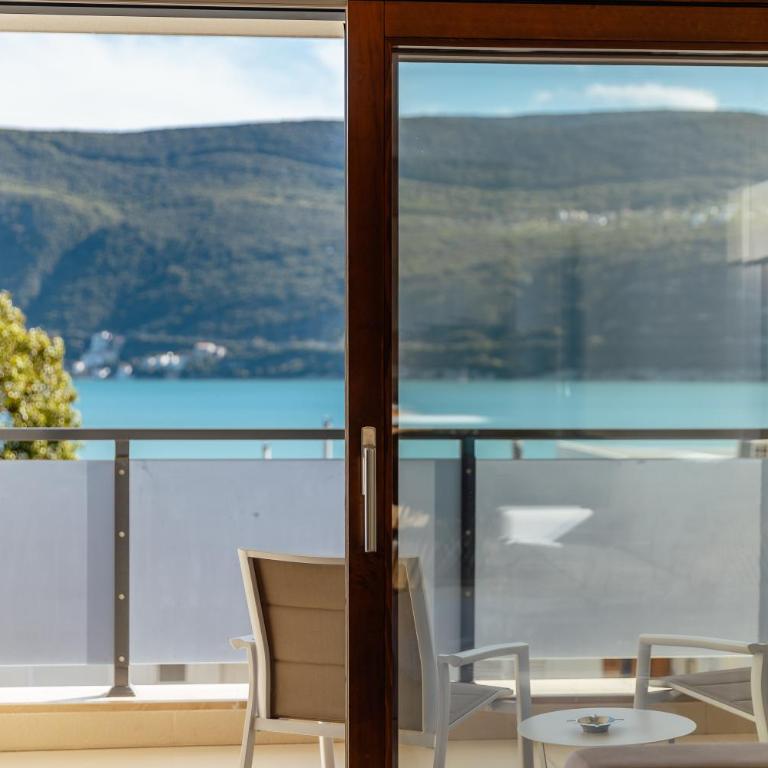 Doxa M Apartments - Two-Bedroom Apartment - 2