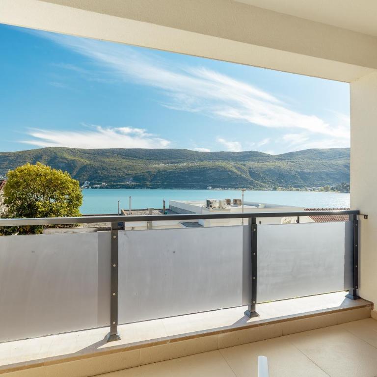 Doxa M Apartments - Two-Bedroom Apartment - 14