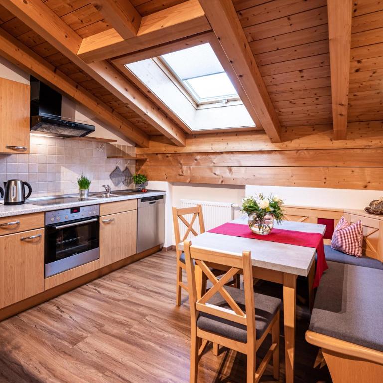 Landhaus Eggensberger - Apartment mit 2 Schlafzimmern - 7