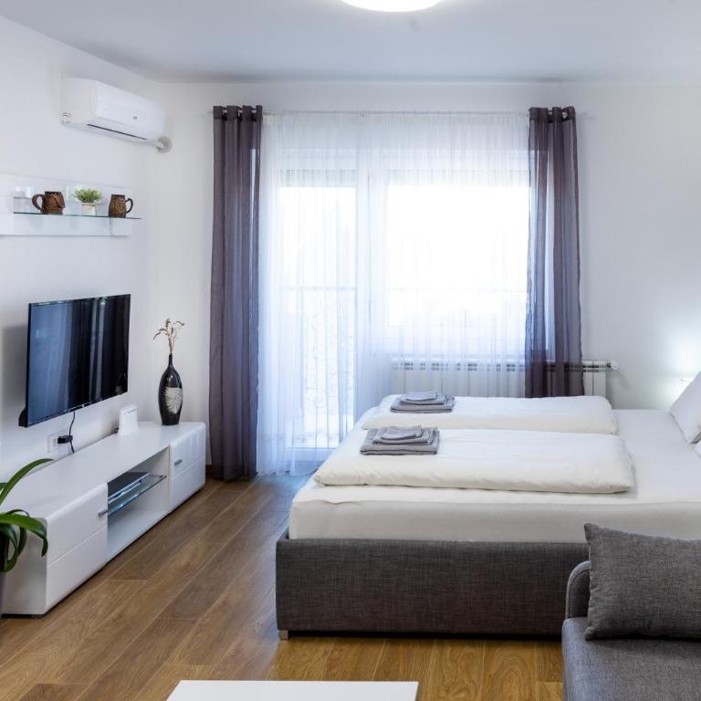 MB Apartment - One-Bedroom Apartment - 1