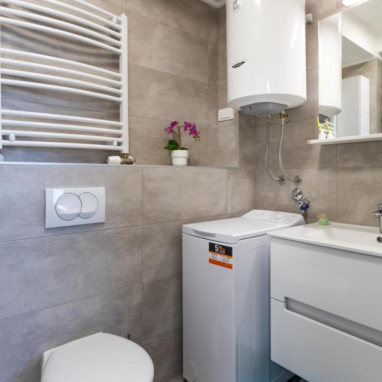 MB Apartment - One-Bedroom Apartment - 20