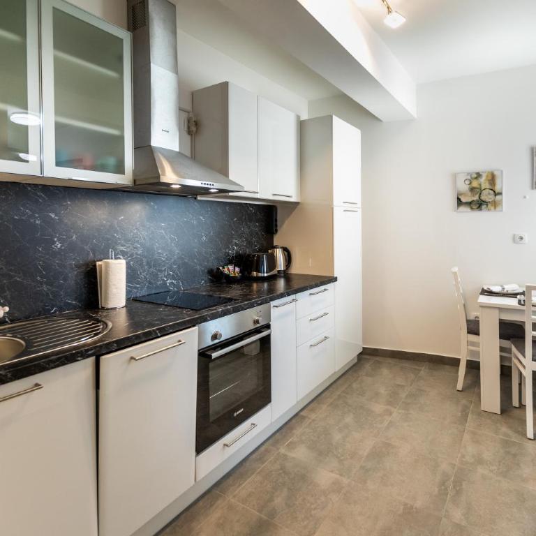 MB Apartment - One-Bedroom Apartment - 16