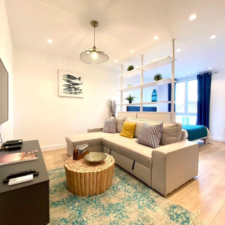Magnifique Studio à deux pas du port de Saint-Tropez - Studio Apartment - 2