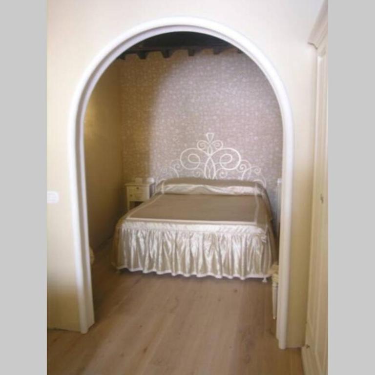 The Luxury Madonnina Suite - One-Bedroom Apartment - 8