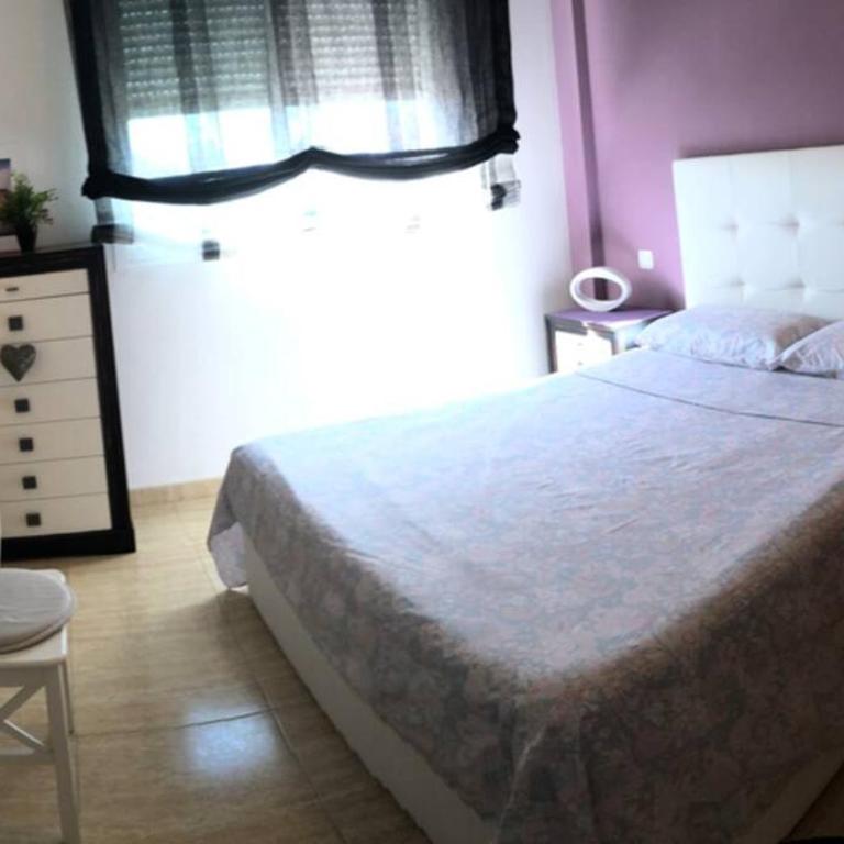 Beautiful apartment with swimming pool and beach - One-Bedroom Apartment - 24