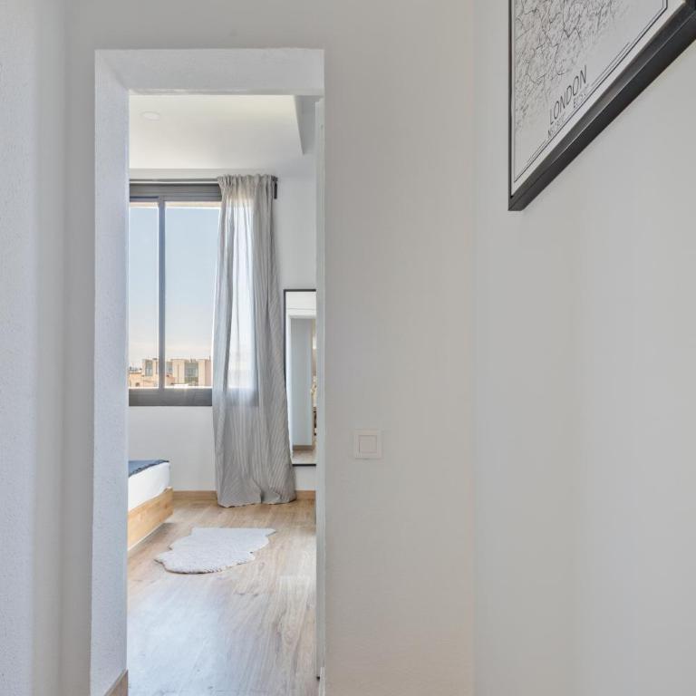 Blau Atic Apartment - Two-Bedroom Apartment - 18