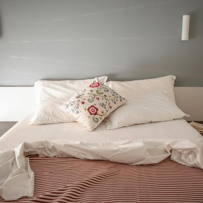 Residence Sunrise - Attico Deluxe con 2 Camere da Letto e Balcone - 10