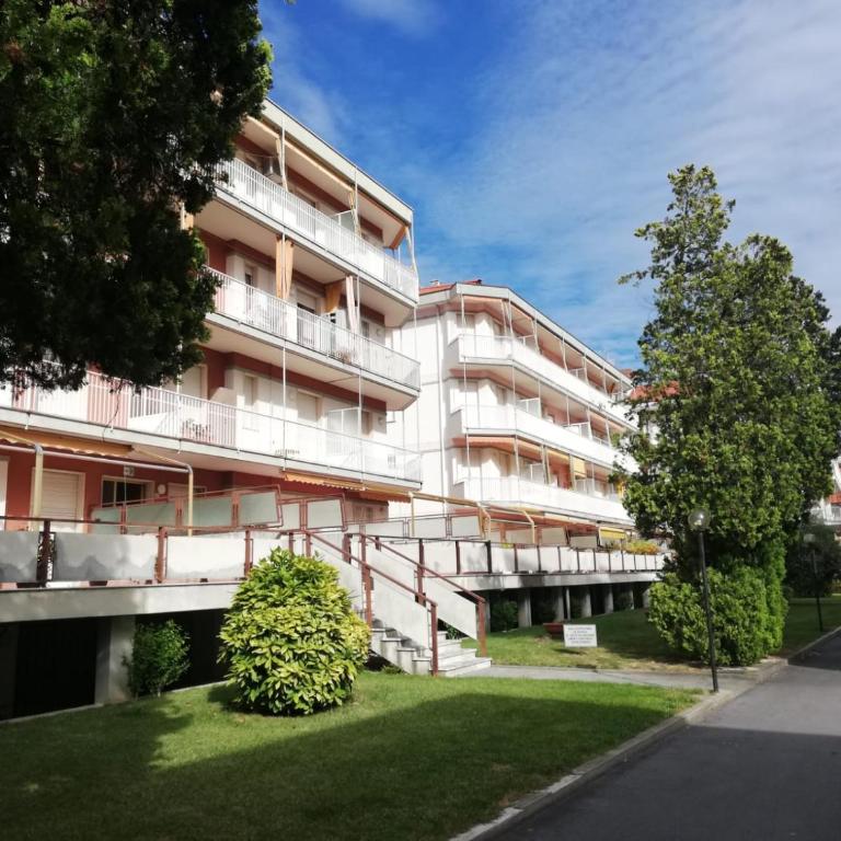 Appartamento Viale della Repubblica - One-Bedroom Apartment - 1