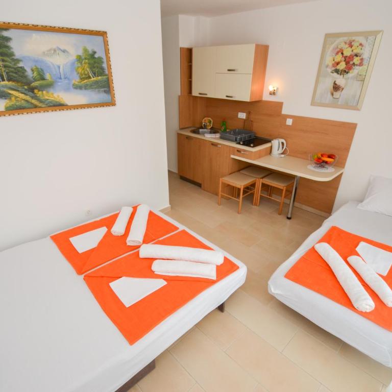 Apartments Ivanović - Apartman s 1 Spavaćom Sobom, Balkonom i Pogledom na More - 18