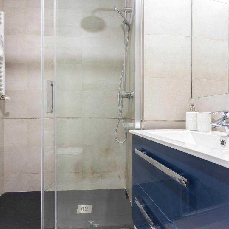 Canalejas en Madrid - Two-Bedroom Apartment III - 1