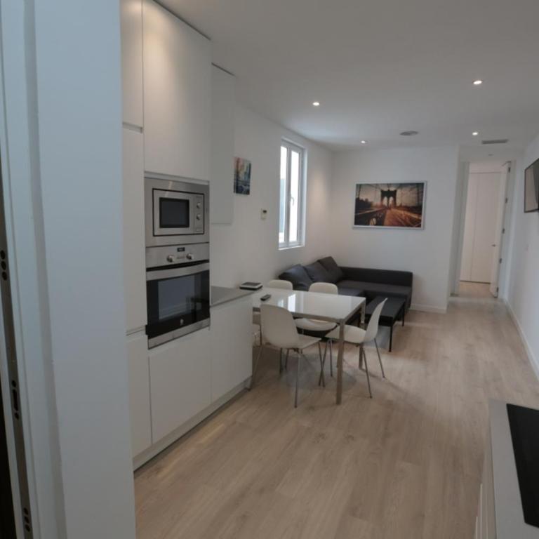 Las Infantas Zona Centro - One-Bedroom Interior Apartment - 1