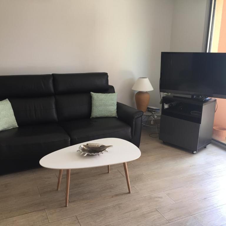 Belle résidence au centre de Saint Tropez avec piscine et garage - Appartement 1 Chambre - 5