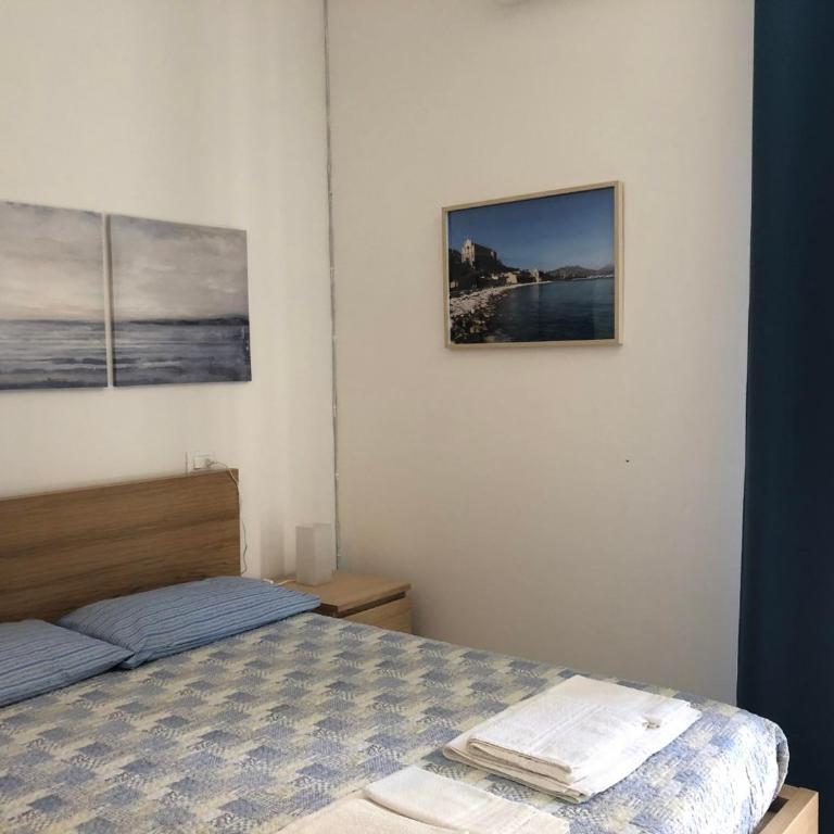 Gaeta Holidays - Camera Tripla Standard - 9