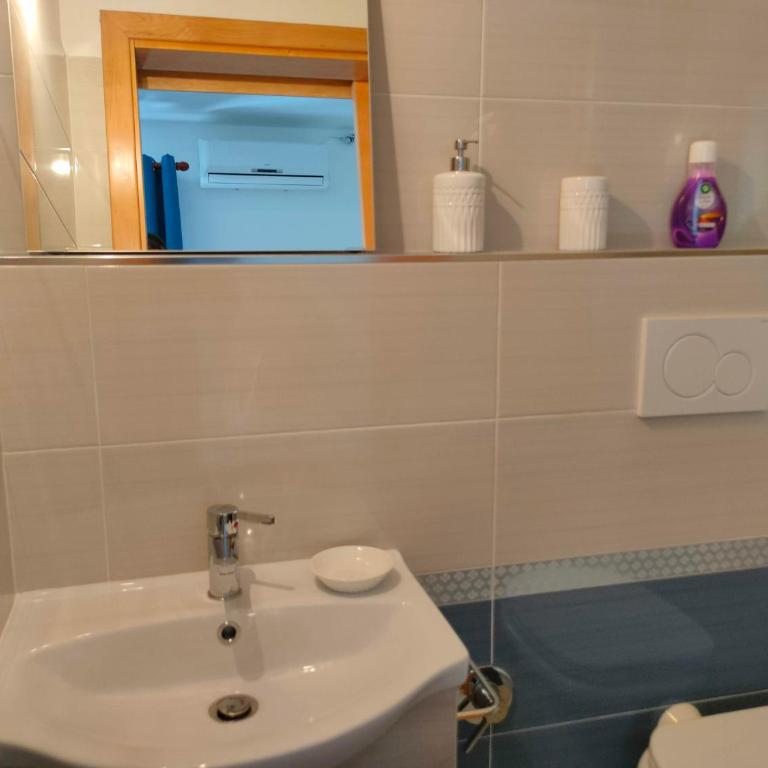 Gaeta Holidays - Camera Tripla Standard - 15
