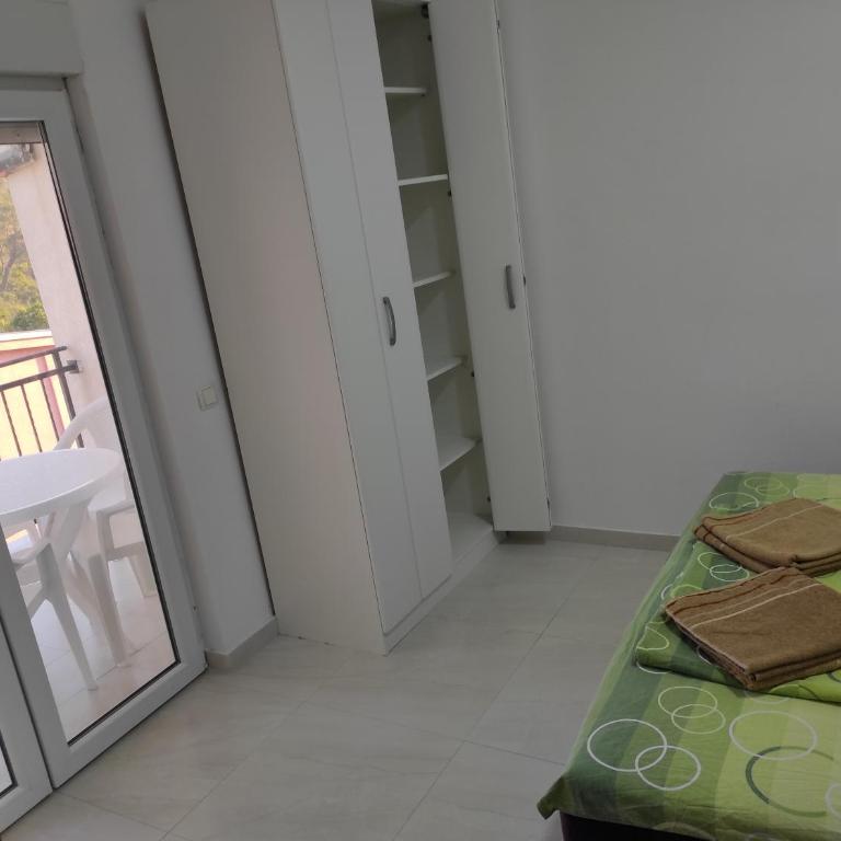 Apartment Perutović - Apartman sa Terasom - 1