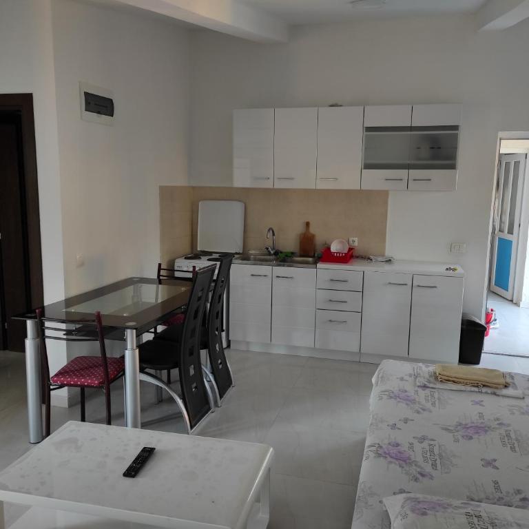 Apartment Perutović - Apartman sa Terasom - 4