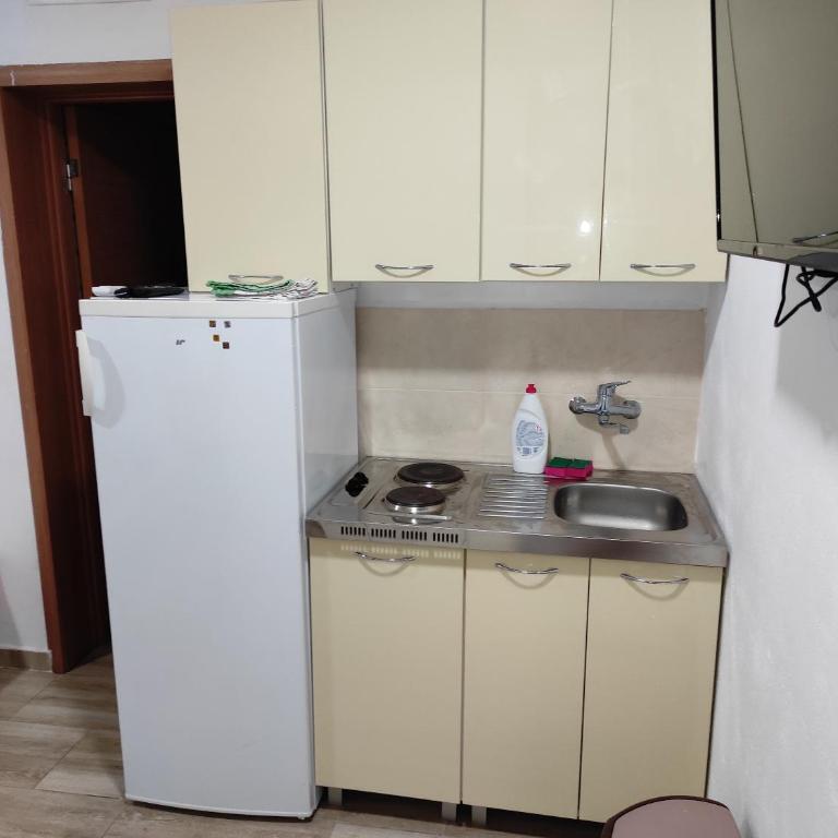Apartment Perutović - Apartman - Prizemlje - 21