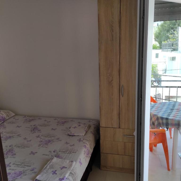 Apartment Perutović - Apartman - Prizemlje - 11