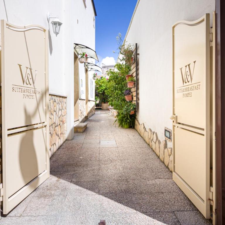 V&V Suite & Breakfast - Camera Familiare Deluxe - 3