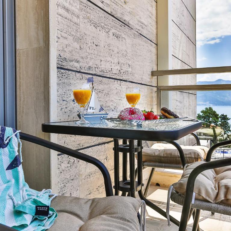 Adriatic Dream - Fontana Apartments - Deluxe Two-Bedroom Apartment with Terrace and Sea View - 17