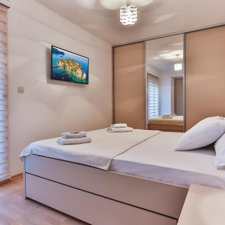 Adriatic Dream - Fontana Apartments - Deluxe Two-Bedroom Apartment with Terrace and Sea View - 16
