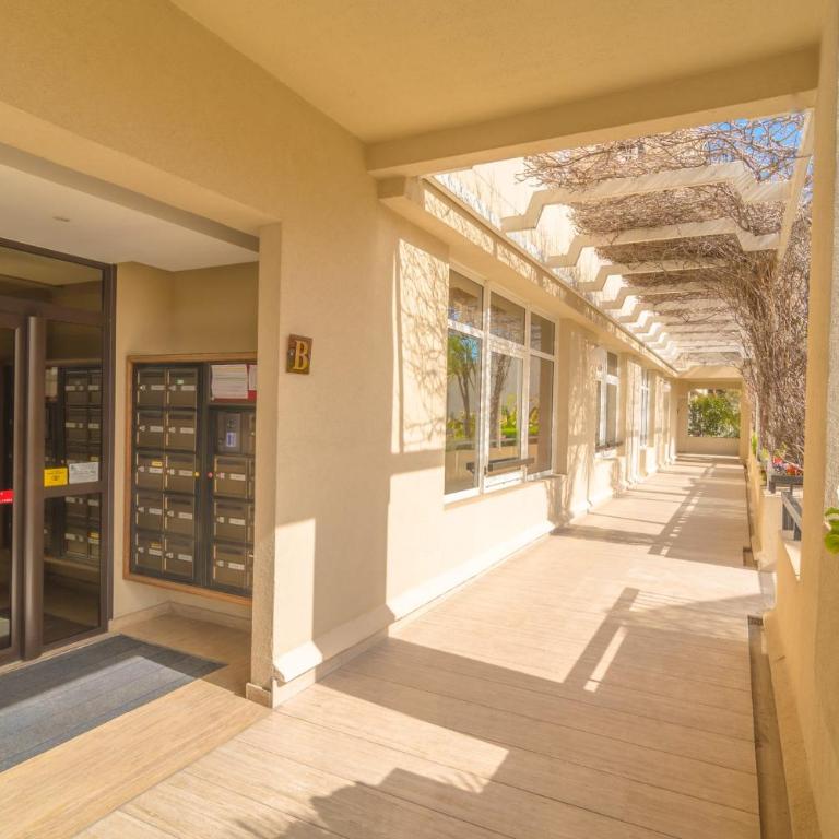 Cannes Stunning sea and old town view for our full comfort 3 BR with balcony by Olam Properties - Apartamento - 15