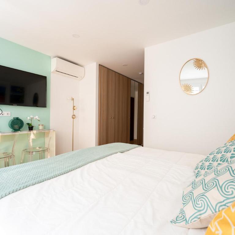 Superbe studio entièrement rénové - 50m croisette - Apartamento de 1 dormitorio - 18