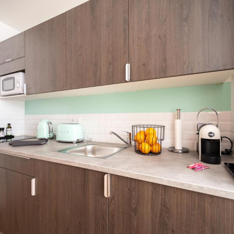 Superbe studio entièrement rénové - 50m croisette - Apartamento de 1 dormitorio - 11
