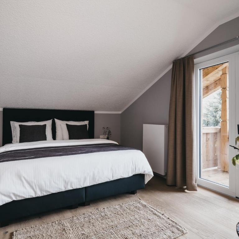 VAYA Post Saalbach - Penthouse-Suite II mit 2 Schlafzimmern - 1