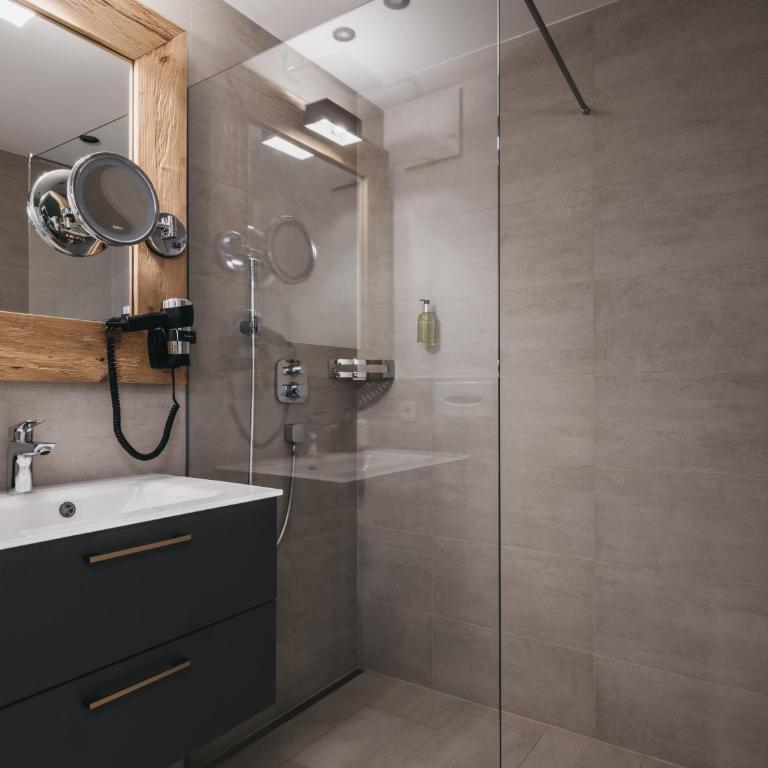VAYA Post Saalbach - Grand Deluxe Doppelzimmer I - 2