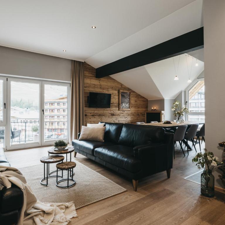 VAYA Post Saalbach - Penthouse-Suite mit 5 Schlafzimmern und eigener Sauna - 1