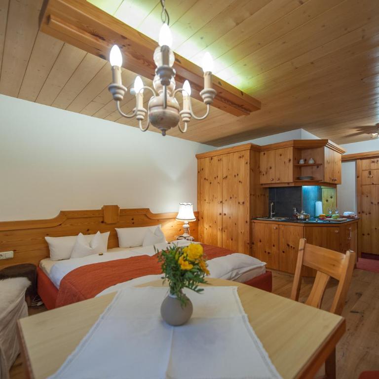Arlsuites - Budget Doppelzimmer - 1