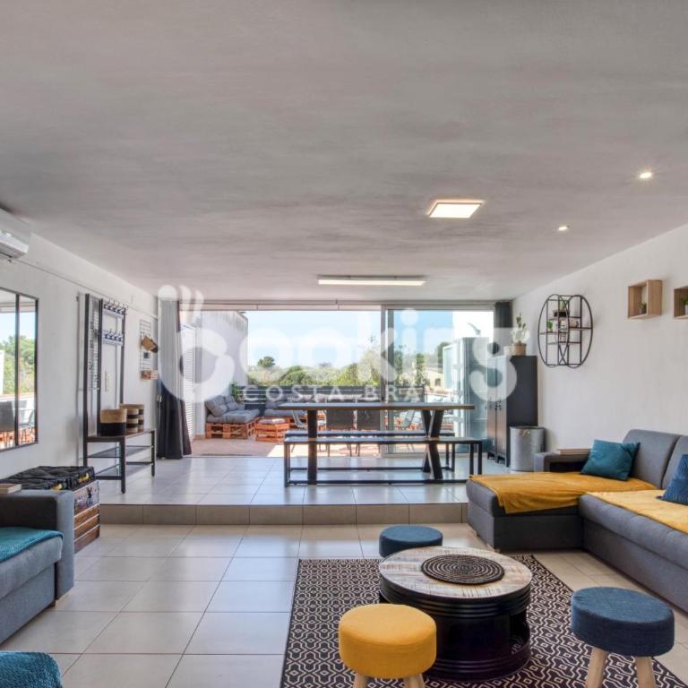 Begonias Apartament per 4 persones amb gran terrassa chill out a 10 minuts de la platja - Apartamento de 2 dormitorios - 1