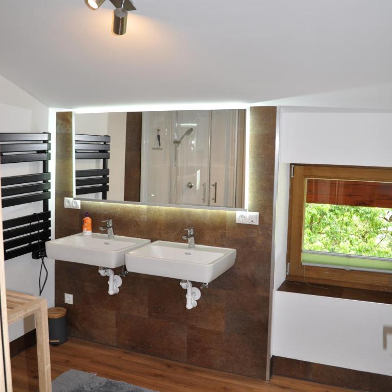 Ferienwohnung Staudach, Apartment - Three-Bedroom Chalet - 47