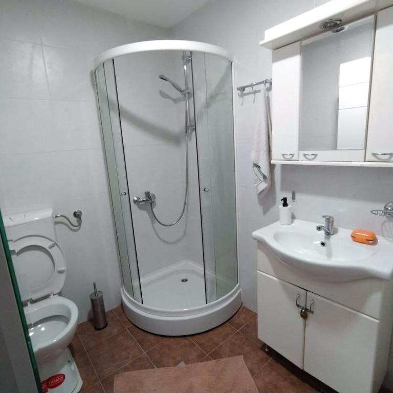 Malevilla Apartment - One-Bedroom Apartment - 7