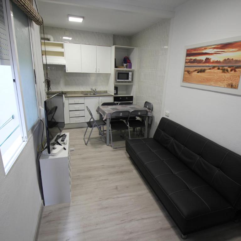 ATICO BEACH Old Town - Two-Bedroom Apartment - 4