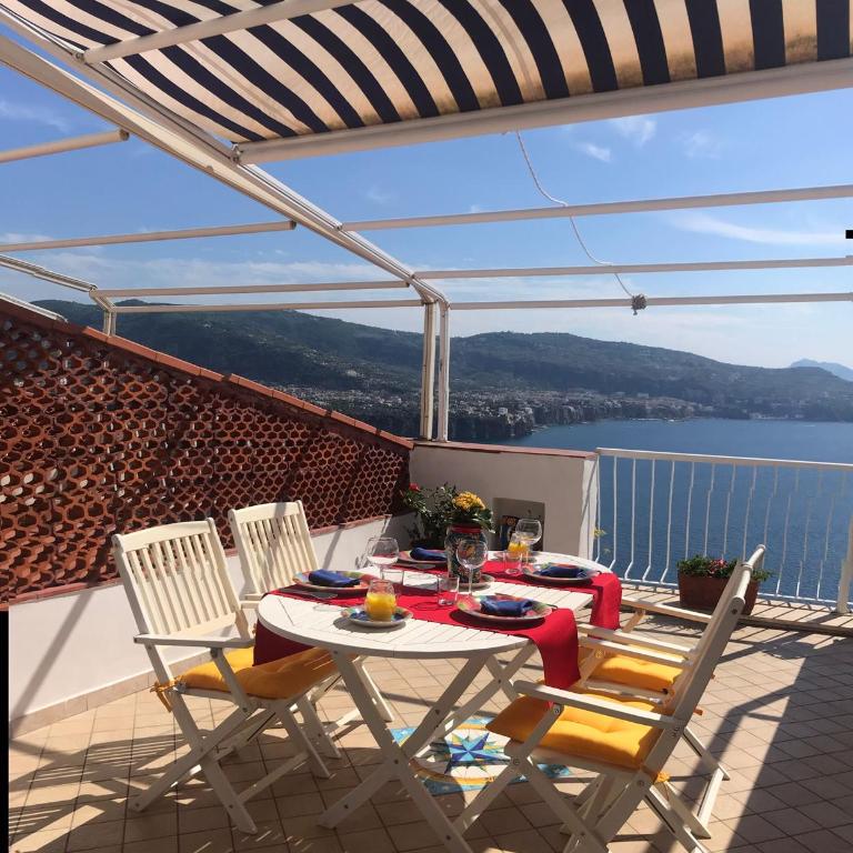 Bella Vista House-Sorrento coast - free parking-solarium - Casa con 1 Camera da Letto - 15