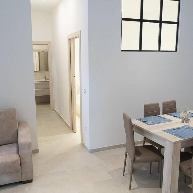 Casa al Mare a Menton a 100 metri dalla spiaggia - Appartamento con 2 Camere da Letto - 4