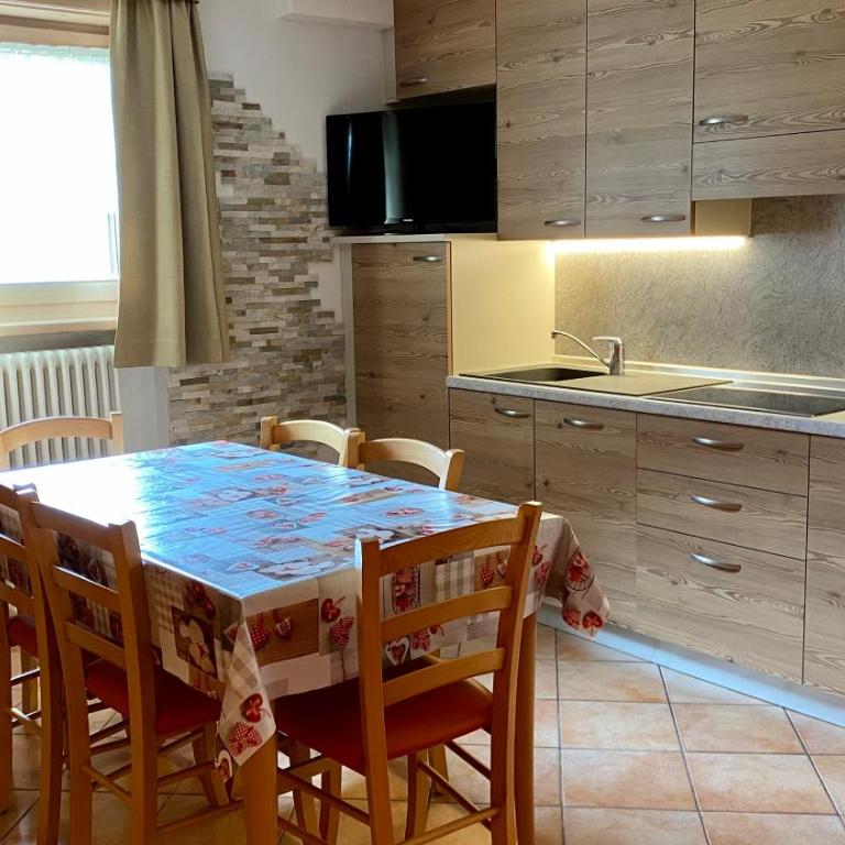 Chalet SUNFLOWER Appartamenti - Appartamento con Vista Giardino - 7