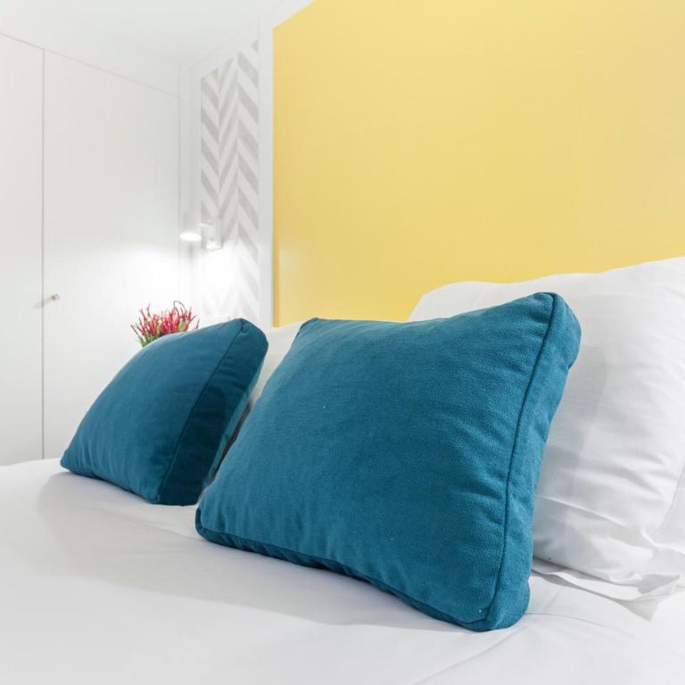 Patio en Madrid - Two-Bedroom Apartment III - 6