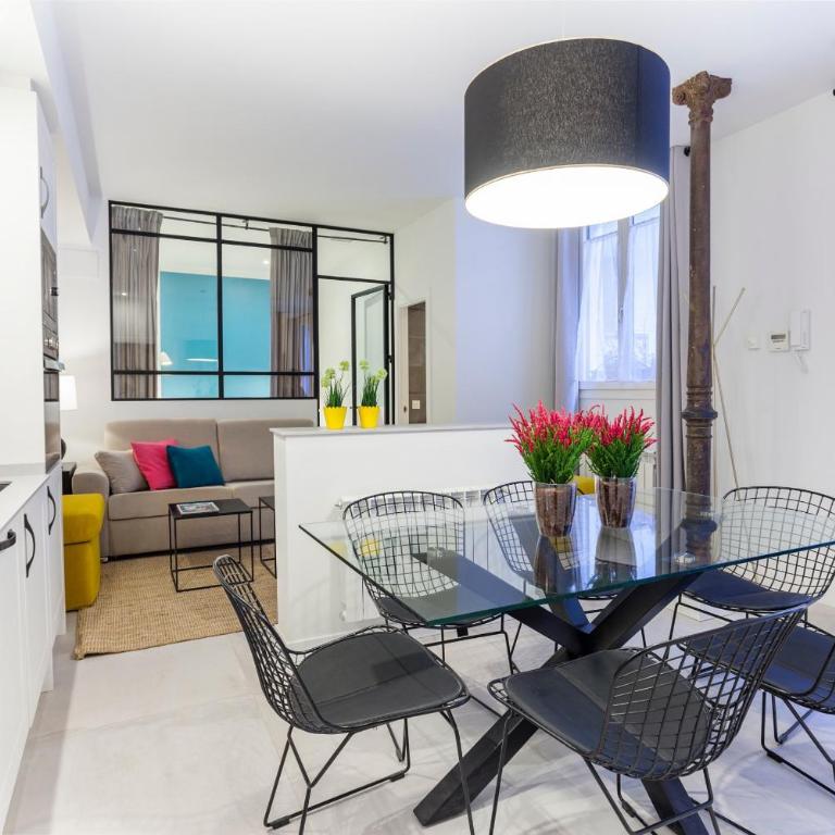 Patio en Madrid - Two-Bedroom Apartment II - 7