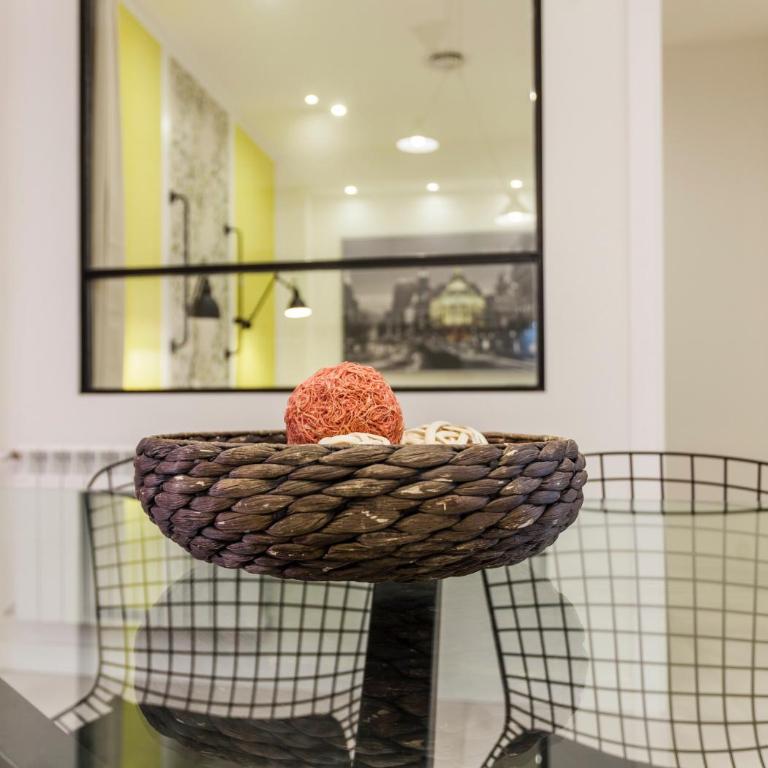 Patio en Madrid - Three-Bedroom Apartment VIII - 7