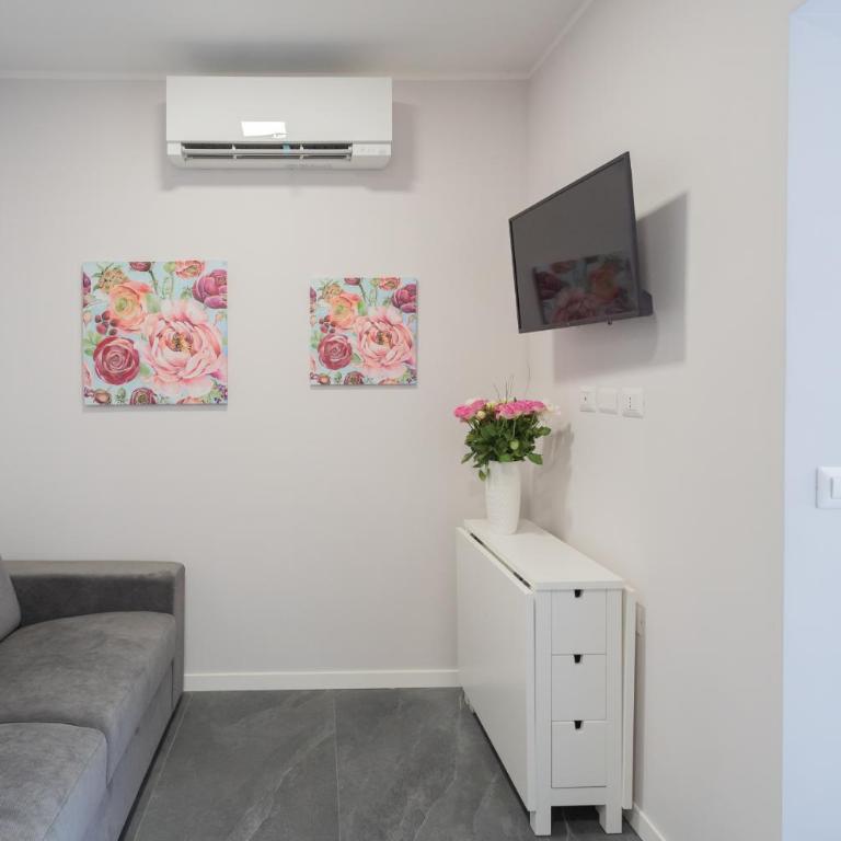 Sant'Agostino Apartments by Rent All Como - One-Bedroom Apartment - 22