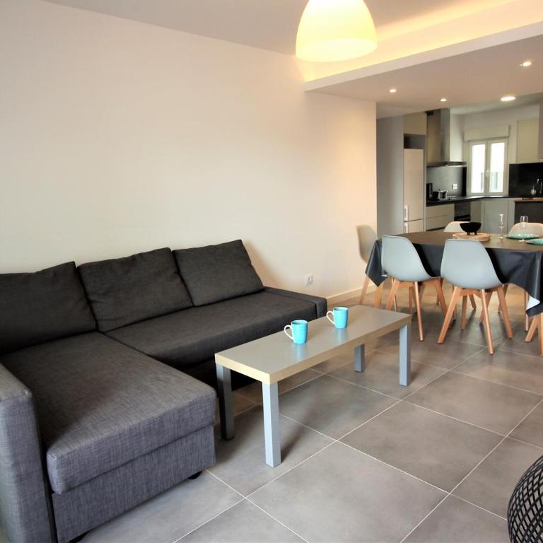 Global Immo 4075 PUIG 3-4 - Three-Bedroom Apartment - 5