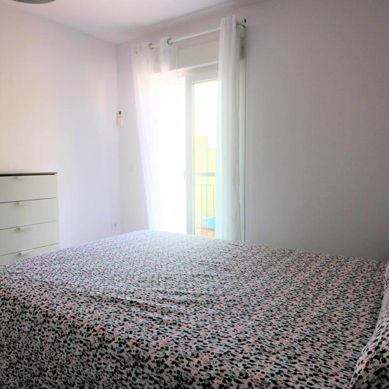 Global Immo 4075 PUIG 3-4 - Three-Bedroom Apartment - 11