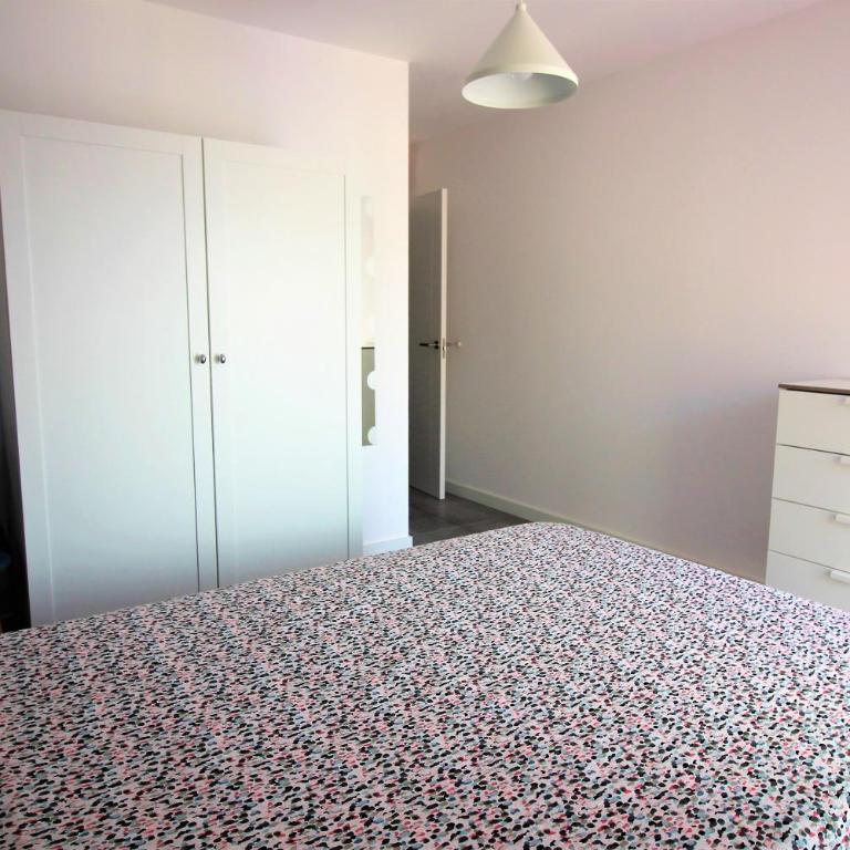 Global Immo 4075 PUIG 3-4 - Three-Bedroom Apartment - 12