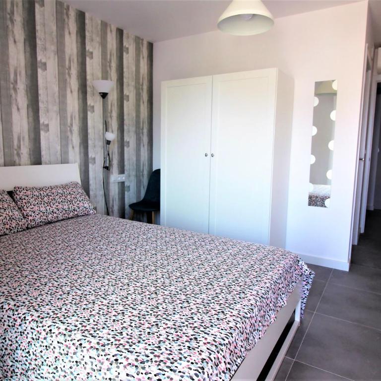 Global Immo 4075 PUIG 3-4 - Three-Bedroom Apartment - 13