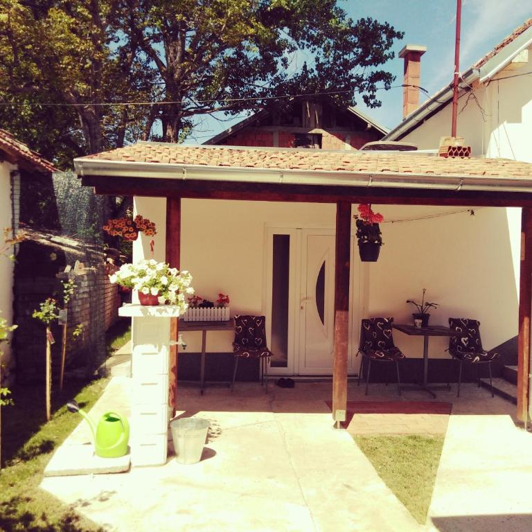 Privatni smeštaj Zlatko - Two-Bedroom Apartment - 16