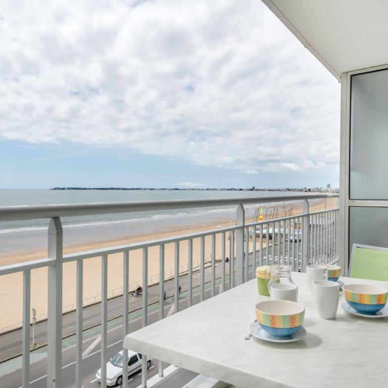 À 50m de la plage, appartement vue mer pour 5 - Appartement - 1