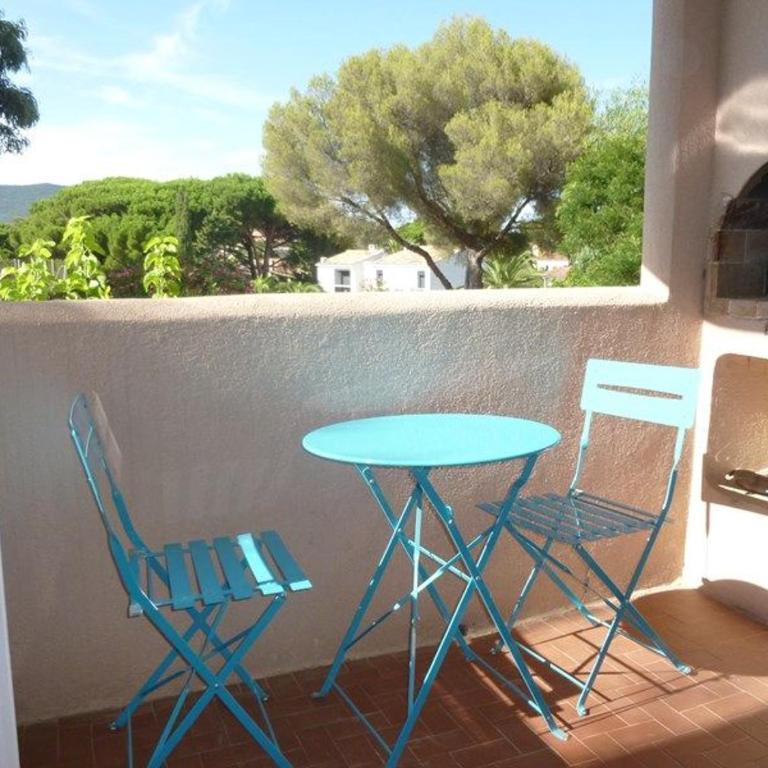 2 pièces proche du port et des plages - Appartement - Vue sur Jardin - 1